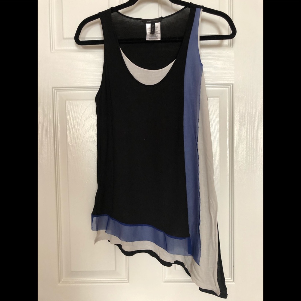 Bcbgmaxazria black sleeveless tank w/ blue & white